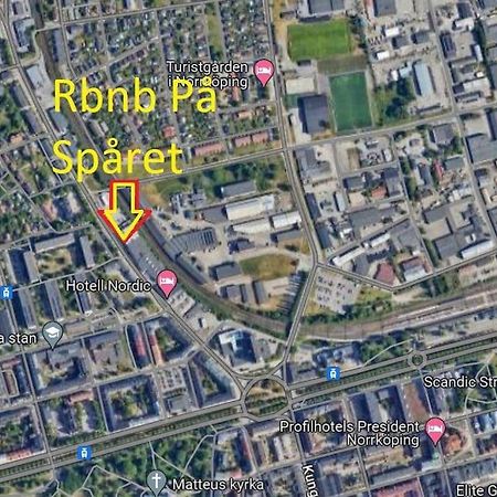 Nr6 Pa Sparet Norrkoping Bagian luar foto